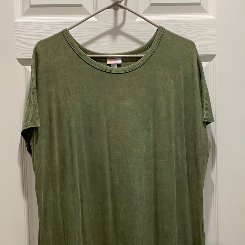 LuLaRoe Women’s Green Dress - length approx 61 1/2” long - worn maybe once
